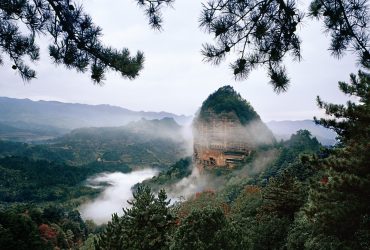 14 天水 麦积山 梁荷生